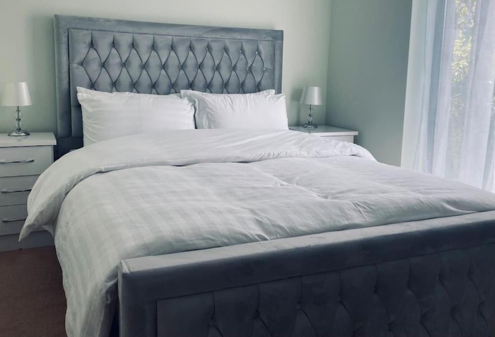 Ormeau Road Stylish Double Bedroom Luxury Apartment Белфаст Екстер'єр фото