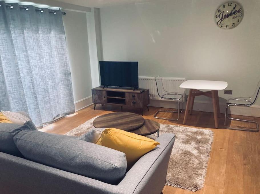 Ormeau Road Stylish Double Bedroom Luxury Apartment Белфаст Екстер'єр фото