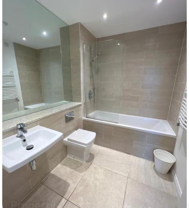 Ormeau Road Stylish Double Bedroom Luxury Apartment Белфаст Екстер'єр фото
